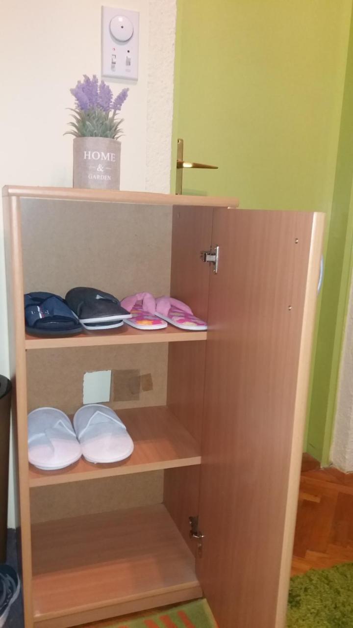 Sweet Home Center Apartment Novi Sad Exteriör bild
