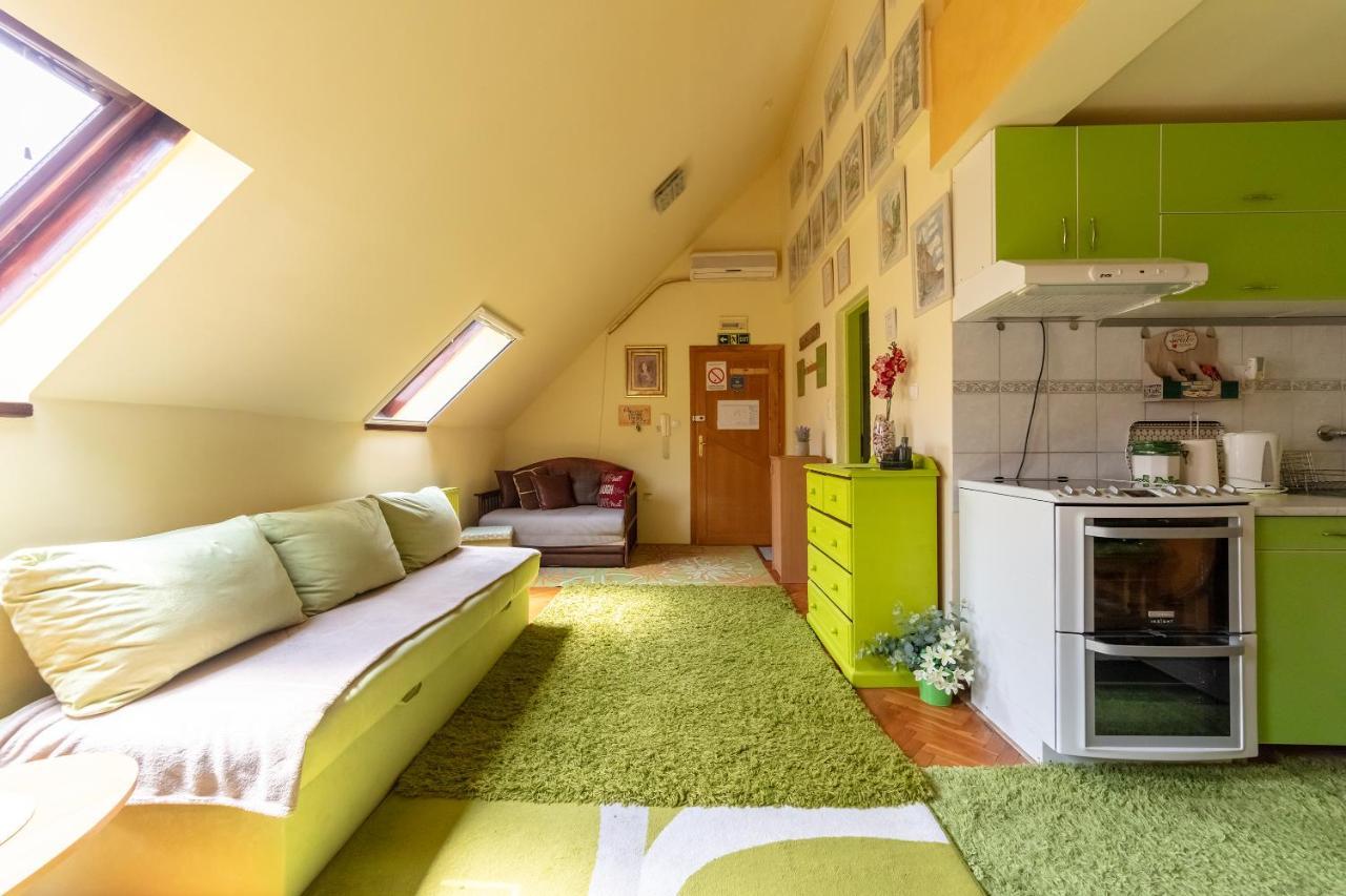 Sweet Home Center Apartment Novi Sad Exteriör bild